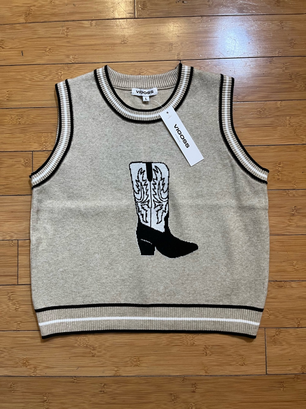 Vigoss Western Cowboy Boot Beige Crewneck Sweater Vest